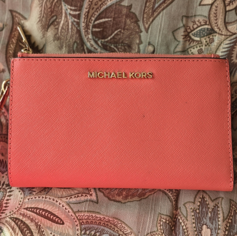 Michael Kors Coral Wallet